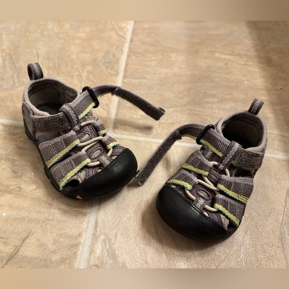Keen Baby Sz 4 Newport H2 Sport Sandals. ExcltUC! Velcro intact! 15%offw2+bndle - Picture 8 of 9
